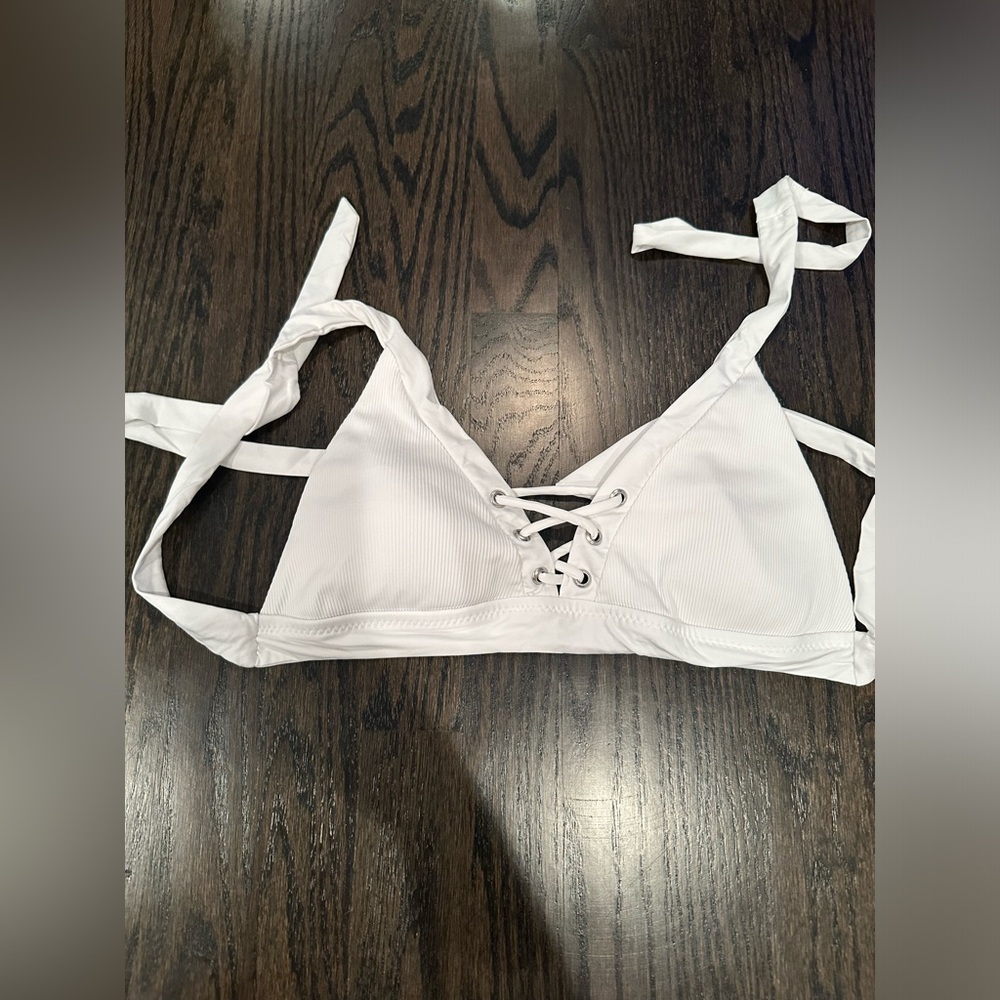 Bikini top